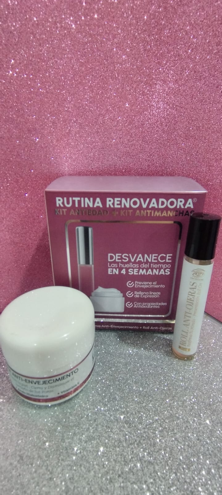 Kit Crema Antiedad + Roll On Antiojeras